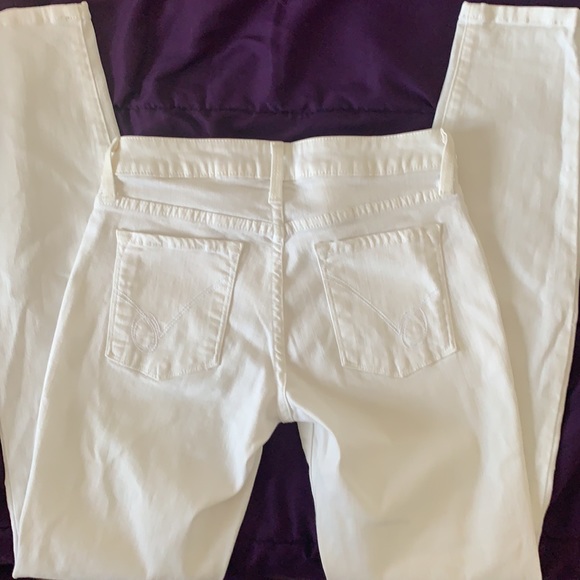 *Brand new* Bebe skinny white jeans - Picture 2 of 4